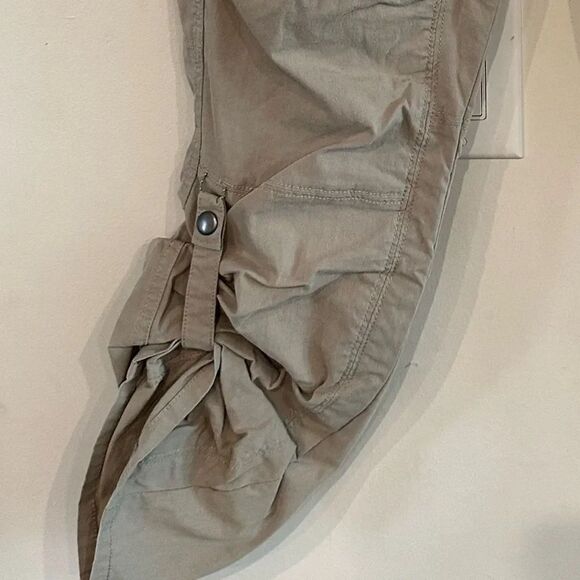 KUHL Legendary Pants 8R - Picture 6 of 7